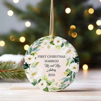 モダンエレガント初めてのクリスマス結婚した セラミックオーナメント