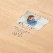 モダンエレガント男の子の洗礼 アクリル招待状 (レイダウン)