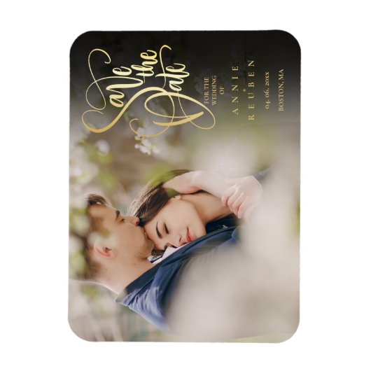 モダンエレガント金ゴールドスクリプト写真の保存日付 マグネット (縦)