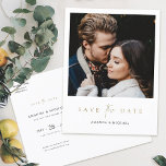 モダンエレガント金ゴールド写真の保存結婚日 案内ポストカード<br><div class="desc">この単純にシックな写真の結婚式は、日付はがきテンプレートを保存エレガントし、ミニマルモダン、デザイン。他の色で日付文字を保存し、フラットカード形式でも、このデザインのバージョンを当社のショップを参照して下さい！フロントには写真の下にファーストネームが表示さお気に入りのれ、カリフォルニア金ゴールドと呼ばれる金ゴールドトーンで「日付を保存すエレガントる」というメッセージが表示される。2つの異なるフォントの印象的なブレンド，光の中に'the'とメッセージの残りの間の流れるスクリプト，上のケースではっきりした，鮮明な外観とフォーマル.このデザイン要素は両側に含まれ、変更することはできなシンプルい，あなたが偶数の外観のために背面で削除することを選択する可能性がある。'もしsave the date'文字を黒で選択し、このデザインの黒いバージョンについては、私たちの他のリストを確認する。また、このカードの背面では、サンプル情報を自分のサンプル情報に置き換えるだけでなく、不要な文字フィールドを削除したり、文言を変更したり、フォント、サイズ、色を変更したりできます。両側のデフォルトの背景色は透明に設定され、紙の色が基本音として機能する。しかし、あなたはこれを編集し、あなたのスタイルに合わせて、この点で一方または両方の側面の外観を変更することができる。こカスタマイズのミニマエレガントリストの結婚式は、あなたの写真とインスピレーションと日付はがきテンプレートを保存し、それはあなただけのユニークな作る！</div>