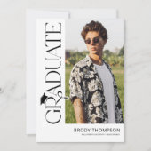 モダンエレガント ブラック＆ホワイト 3 フォト 卒業式 招待状 (正面)