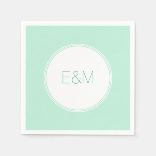 モダンエレガント ミントグリーン テンプレート モノグラム スタンダードカクテルナプキン (正面)