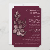 モダンエレガント ローズゴールド グリッター フラワー & バーガンディ 招待状 (正面)