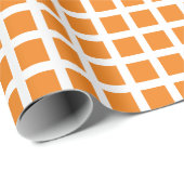 モダンオレンジ色の白い格子状市松模様に模様 ラッピングペーパー (ロールコーナー)