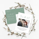 モダンカジュアルスクリプトsageグリーン結婚タイポグラフィ 案内ポストカード<br><div class="desc">スクリモダンスタイリッシュプトエレガントタイポグラフィ結婚式の日付の写真はがきを保存する。ミニマルモダンスタイリッシュデザインセージの緑の色が可能でカスタマイズす。</div>