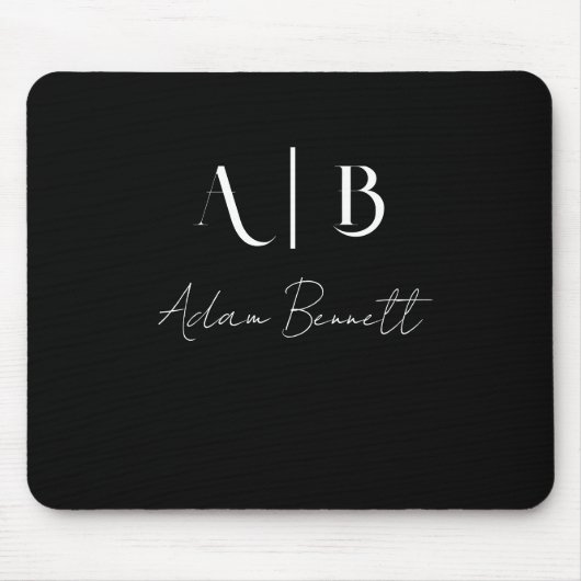 モダンカスタムイニシャル名ブラック マウスパッド (正面)
