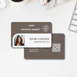 モダンカスタムロゴTaupe従業員スタッフ名 バッジ