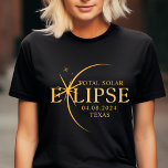 モダンカスタム州テキサス州総太陽の食2024 Tシャツ<br><div class="desc">2024年モダンブラック&金ゴールド2024年テキサス州太陽のトータルEclipseTシャツは、この珍しい天体イベントの記念の作品でスタイリッシュす。このシャツはトータルEclipseの優雅さと感動を取り入れてい太陽のる。2024年は大胆に展示され、テキサス州の位置とともに、この忘れられない現象の永遠の形見として機能する。あなたは天文学の愛好家であれ、単にファッションを愛しユニークても、このシャツは日食の興奮を披露するのに最適な太陽の方法だ。この宇宙祝的なスタイルのイベントとTシャツデザインの記憶を独占的創り出そう。</div>