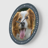 モダンカスタム犬フォトダークグレー ラージ壁時計 (傾斜)