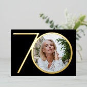 モダンカスタムPhoto Chic Black金ゴールド70誕生日 箔招待状 (立ち正面)
