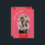 モダンカラフル幾何学的抽象芸術アーチ赤ピンク シーズンカード<br><div class="desc">カラフルモダン幾何学的アーチ赤とピンクの抽象芸術休日フォトカード。トレンドデザイ素晴らしナーバイブとトレンドグラフィックファンキーデザインで。コレクションの一部。</div>