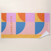 モダンカラフル幾何形状パーソナライズされた ビーチタオル (正面)