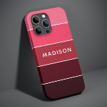 モダンカラフルPinks Colorblock名パーソナライズされた iPhone 12 Proケース<br><div class="desc">このカラフルとモダンデザインは、ピンクとプラムの色のブロックのパターパーソナライズされたンを特徴とし、名前#iphone #cases #iphonecases #electronics</div>