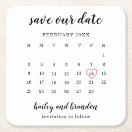モダンカレンダーの赤いハートの結婚式のSave the Date スクエアペーパーコースター