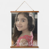 モダンキッズファミリーフォトスクリプト名 吊り下げ型タペストリー (正面)