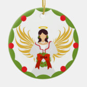 モダンクリスマスエンジェルレッドグリーンホリーリース2024 セラミックオーナメント (正面)