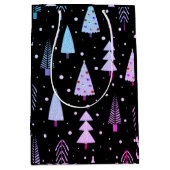 モダンクリスマスツリーパープルピンクブラック ミディアムペーパーバッグ (正面)