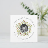 モダンクリスマス緑のリースの果実の写真 シーズンカード (スタンド正面)