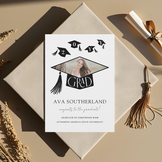 モダングラッエレガントドキャップ&タッセル写真卒業 案内状