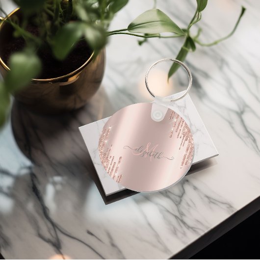 モダングリッタードリップバラ金ゴールドモノグラム キーホルダー