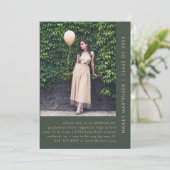 モダングリーン2枚写真卒業パーティー招待状 招待状 (スタンド正面)