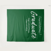 モダングリーン スクリプト おめでとう　卒業生 タペストリー (正面(横))