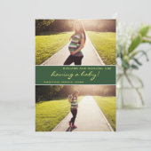 モダングリーン フォトコラージュ 妊娠発表 案内状 (スタンド正面)