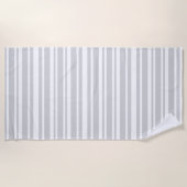 モダングレーのストライプ ビーチタオル (正面)