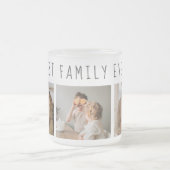 モダンコラージュ写真と最高の家族の今までギフト最高のを集める フロストグラスマグカップ (中央)