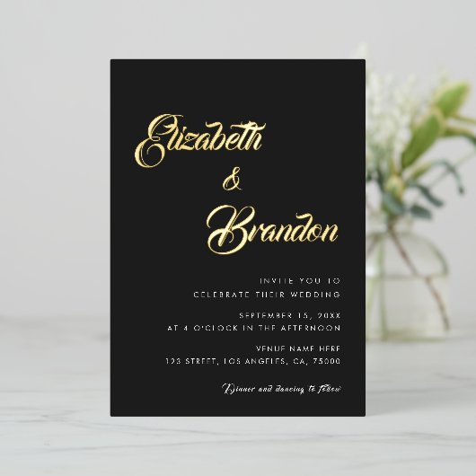 モダンゴールドスクリプトモノグラムオールインワンウェディング 箔招待状 (立ち正面)