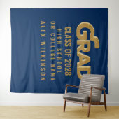 モダンゴールドボールドタイポグラフィ ミニマル卒業 タペストリー (インサイチュ(横))