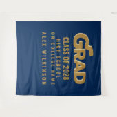 モダンゴールドボールドタイポグラフィ ミニマル卒業 タペストリー (正面(横))