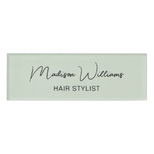 モダンサロン スタッフ ヘアスタイリスト 軍緑 名札