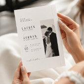 モダンシンプルな結婚式の写真 招待状