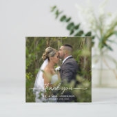 モダンシンプルシックパーソナライズされた写真結婚ズ サンキューカード (スタンド正面)