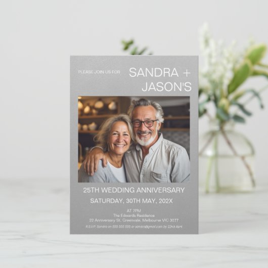 モダンシンプルシルバ25結婚周年記念 招待状 (スタンド正面)