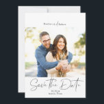 モダンシンプルタイポグラフィ写真Save the Date セーブザデート<br><div class="desc">シンプルタイポグラフィモダン写真Save the Dateこの写真はモダン、あなたのスタイルに合った日付を保シンプル存し、クリーンな写真。</div>