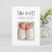 モダンシンプルツインphoto tan brown 2かわいい誕生 案内状 (スタンド正面)