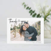 モダンシンプルハートの写真を含む結婚スクリプト サンキューカード (スタンド正面)