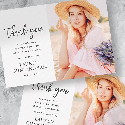 モダンシンプルミニマルなシック記念写真 サンキューカード