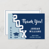 モダンシンプルミニマル海軍ブルー卒業 サンキューカード (正面/裏面)