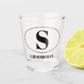 モダンシンプルモノグラムGroomsmenギフト結婚ズ ショットグラス (正面)