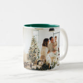 モダンシンプル家族の写真新年の緑 ツートーンマグカップ (正面右)