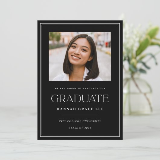 モダンシンプル白黒写真卒業 案内状 (スタンド正面)