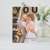 モダンシンプル黒オーバーレイ文字結婚の写真 サンキューカード (スタンド正面)