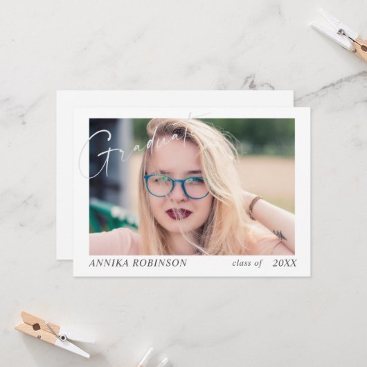 モダンスクリプトの卒業発表 招待状 (正面/裏面インサイチュ)