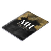 モダンスクリプトネーム ブラックゴールド モノグラム ノートブック (左側)