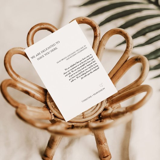 モダンスクリプト結婚式のウェルカムメッセージと行程表の週末 招待状