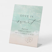 モダンスクリプト サンドハーツ ビーチ ラブ イズ スウィート 台座サイン (正面)