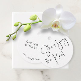 モダンスクリプト ブライダルシャワー 彼女は結婚する フェイバータグ